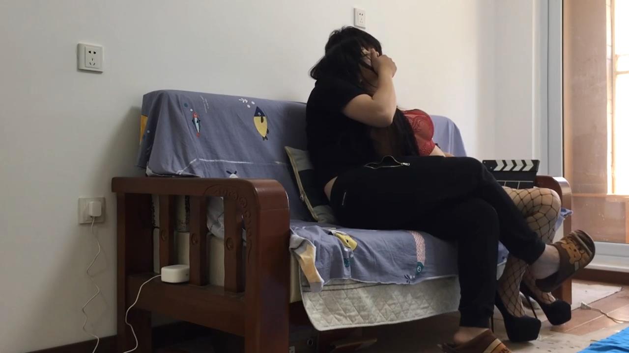 女M谢娜 不让KJ就先玩下面 一直说好想要